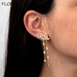 Boucle d'oreille lune à chaîne dorée