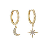 Boucle d'oreille Lune créole dorée zircons