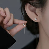 Boucles d'oreilles lune étoile asymétriques (couleur argent)