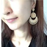 boucle d'oreille ethnique en forme de lune argent