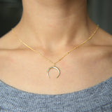 collier corne de lune or