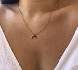 collier corne de lune plaqué or