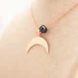 collier corne de lune couleur rose