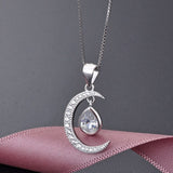 collier demi-lune avec diamant
