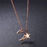 collier demi lune symbole turque