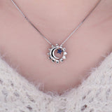 collier lune avec soleil