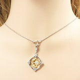 collier lune et soleil en couple