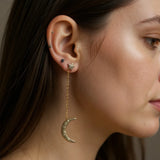 Boucles d'Oreilles Lune et Étoile Asymétriques porté