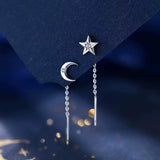 Boucles d'oreilles lune étoile asymétriques (couleur argent)