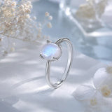 Bague Pierre de Lune Bleue couleur argent