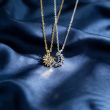 Collier Lune et Soleil en zircons (doré)