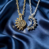 Collier Lune et Soleil en zircons (doré)