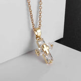 Collier pendentif croix en cristal