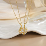 Collier Lune aimanté en acier et zircons