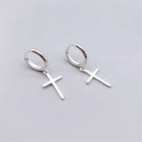 Boucles d'Oreilles Croix couleur argent